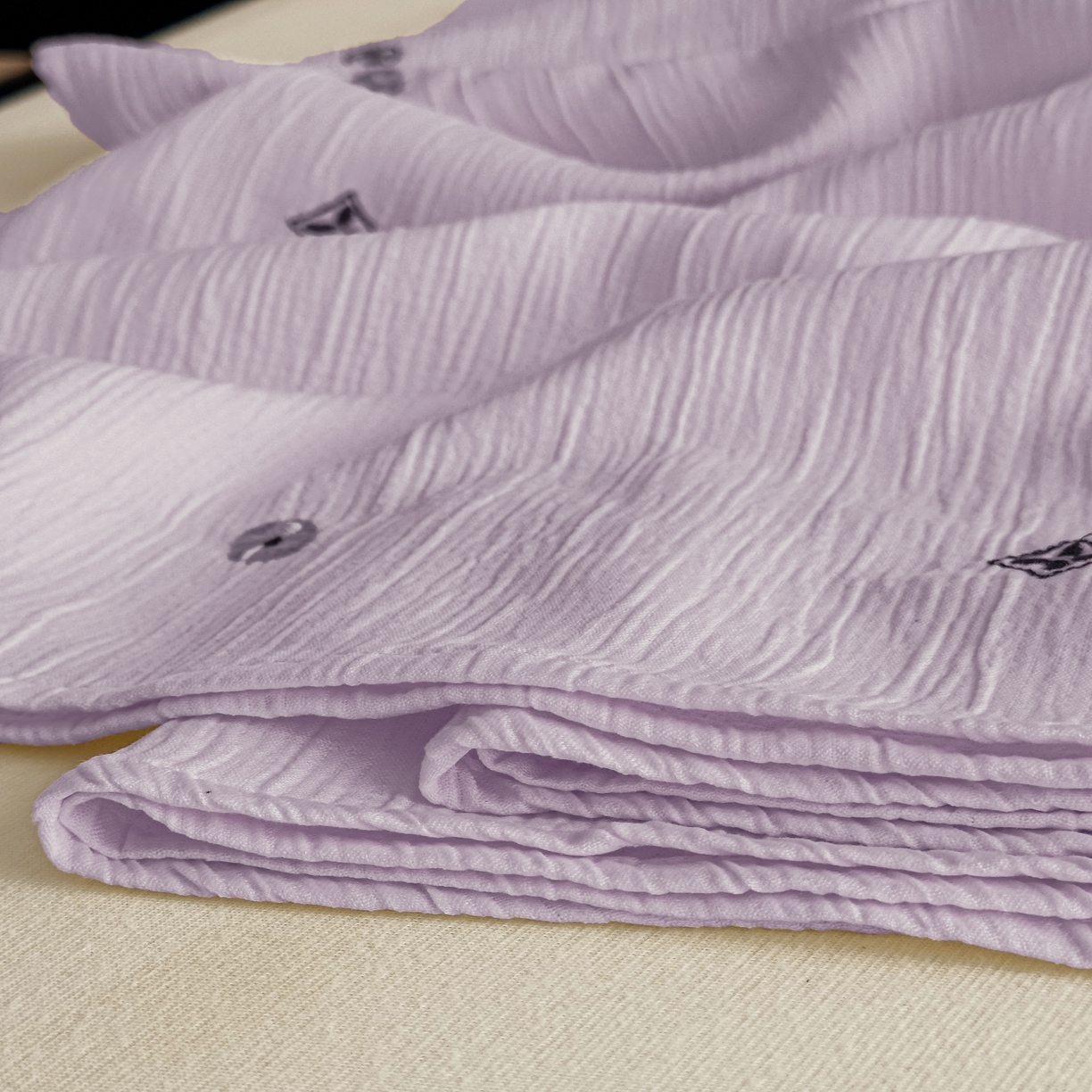 91家纺网 家纺一手货源 找家纺 乐嘉盈 2025新款双层纱布毯 香芋紫