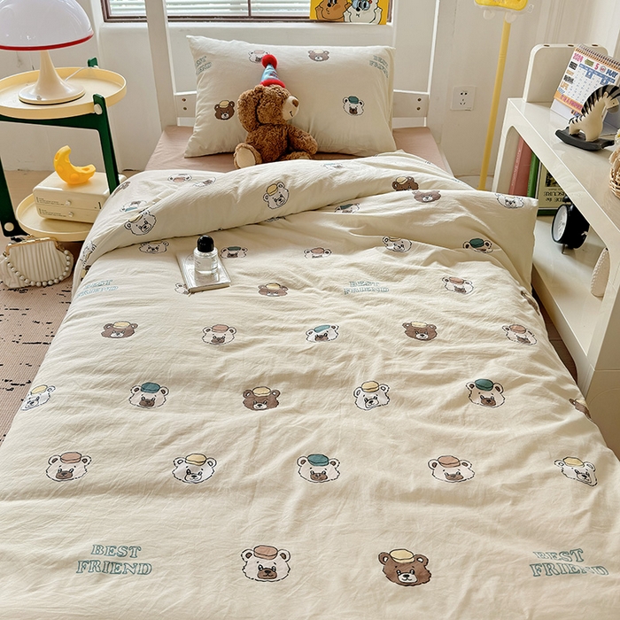 91家纺网 家纺一手货源 找家纺 港岛妹妹 2025新款云朵水洗工艺学生床宿舍上下铺三件套 熊熊公仔