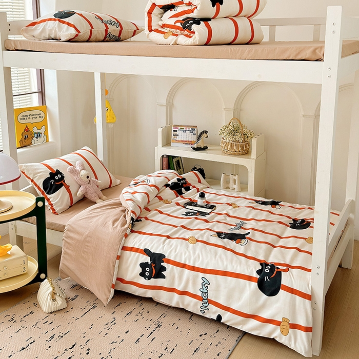 91家纺网 家纺一手货源 找家纺 海岛哥哥 2025新款云朵水洗棉学生床宿舍上下铺三件套 好运猫