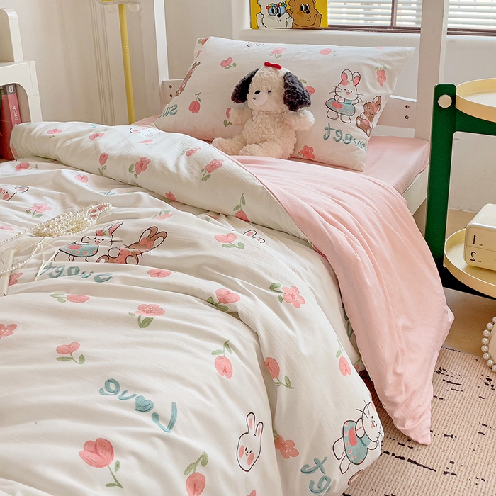 91家纺网 家纺一手货源 找家纺 海岛哥哥 2025新款云朵水洗棉学生床宿舍上下铺三件套 粉花兔