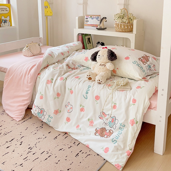 91家纺网 家纺一手货源 找家纺 海岛哥哥 2025新款云朵水洗棉学生床宿舍上下铺三件套 粉花兔