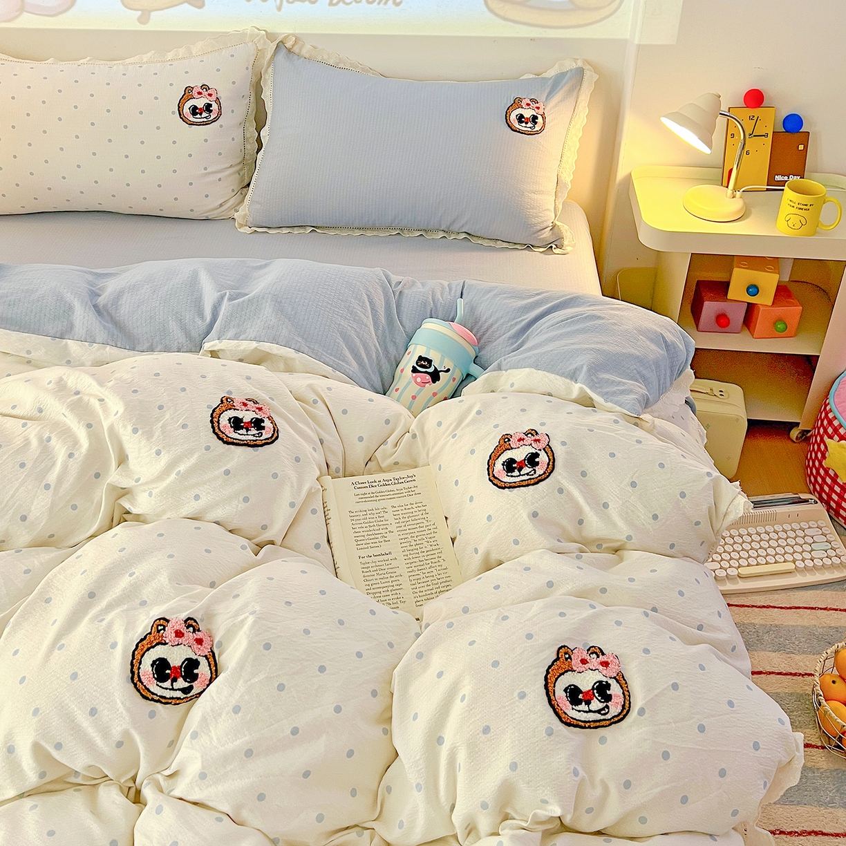 （总）富米莱（原臻工厂）2025新款云感双层纱卡通毛巾绣全棉镂空花边四件套