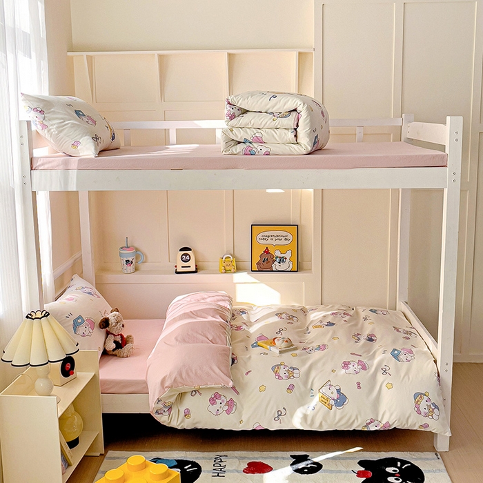 91家纺网 家纺一手货源 找家纺 海岛哥哥 2025新款云朵水洗棉学生床宿舍上下铺三件套 学习凯蒂