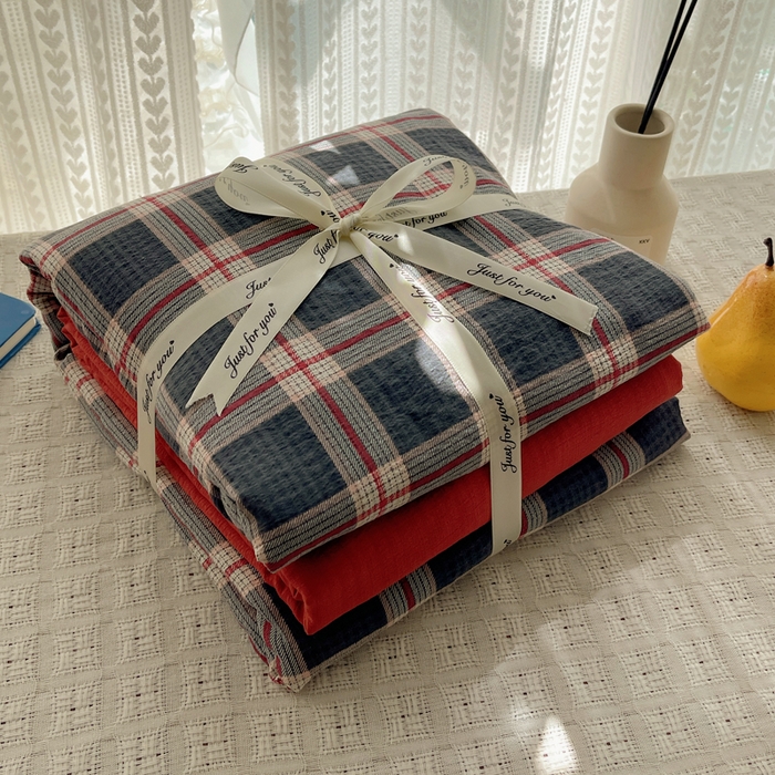 91家纺网 家纺一手货源 找家纺 初念 2025新款1云感双层纱印花四件套（含买家秀） 幻夜