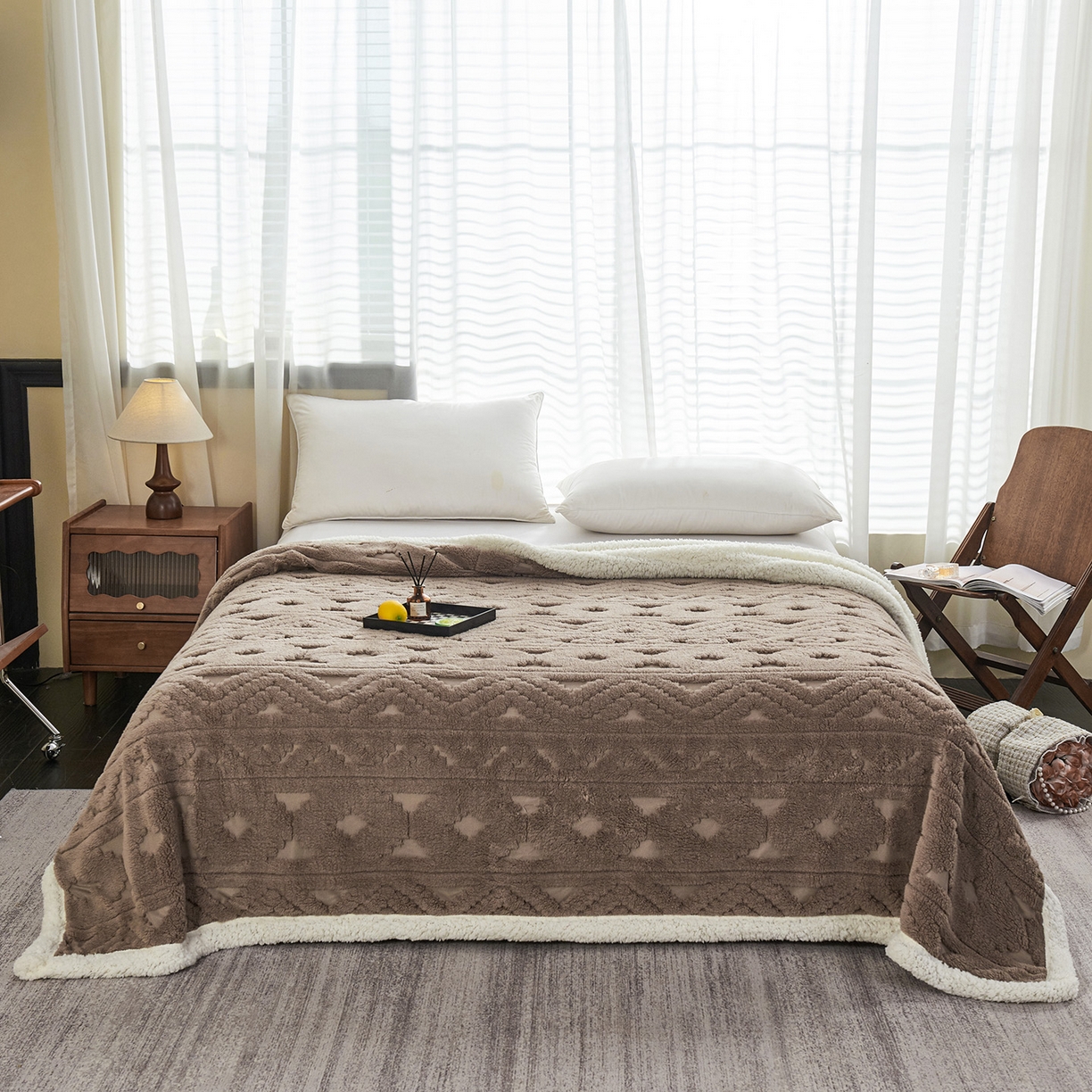 91家纺网 家纺一手货源 找家纺 缦纱 2025新款提花舒棉绒镂空塔芙绒羊羔绒双层毛毯跨境电商 韵律-咖啡