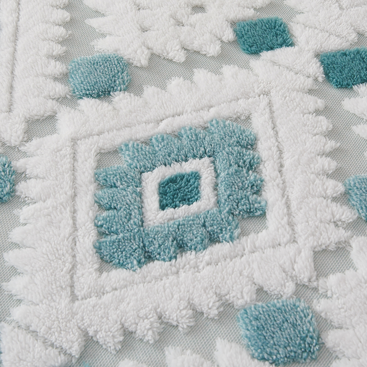 91家纺网 家纺一手货源 找家纺 缦纱 2025新款波西米亚阳离子提花镂空塔芙绒羊羔绒保暖午睡双层毛毯办公室盖毯 菱格-雅青