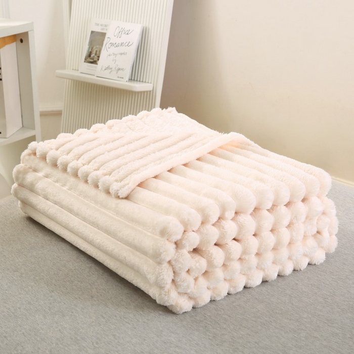 91家纺网 家纺一手货源 找家纺 （总）缦纱 2025新款跨境电商仿兔毛4cm抽条毛毯牛奶绒毛毯加厚午睡毯