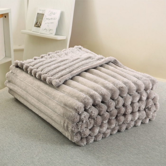 缦纱 2025新款跨境电商仿兔毛4cm抽条毛毯牛奶绒毛毯加厚午睡毯 绅士灰