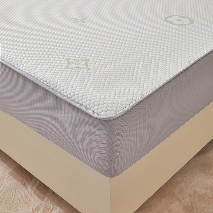 91家纺网 家纺一手货源 找家纺 （总）凤杰  2025新款冰豆豆凉豆豆凉席床笠款盖盖毯夏被四件套