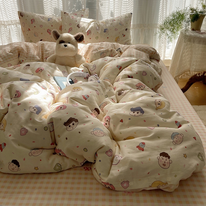 91家纺网 家纺一手货源 找家纺 瑞莱 2025新款开学季全棉纯棉萌趣印花四件套 糖果幼儿园