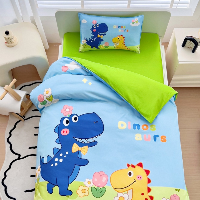 91家纺网 家纺一手货源 找家纺  2025新品全棉大版幼儿园三件套儿童被褥六件套宝宝午睡入园婴儿床床上用品 恐龙花园