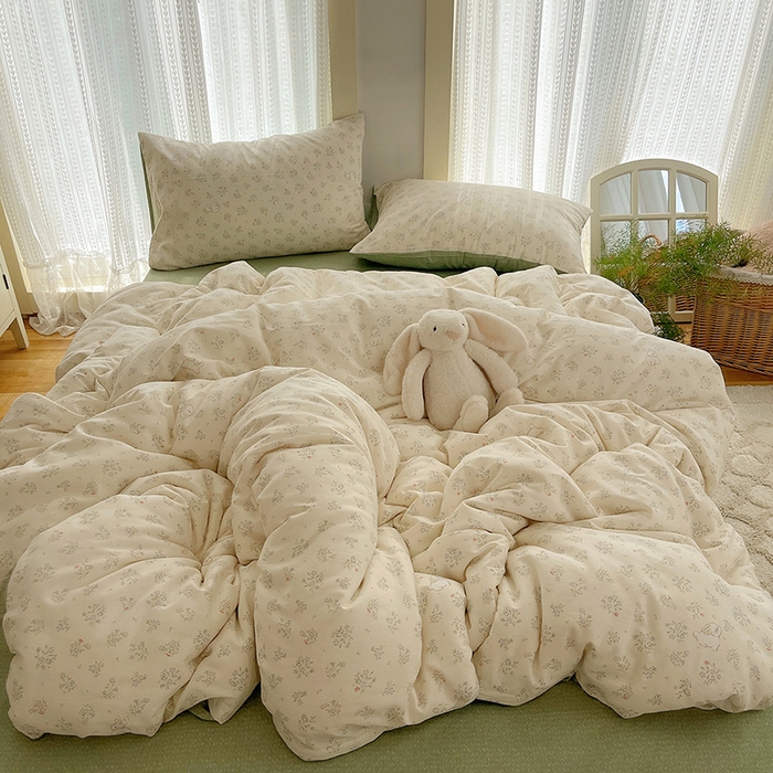 91家纺网 家纺一手货源 找家纺 瑞莱 2025新款开学季全棉纯棉萌趣印花四件套 兔兔紫罗兰