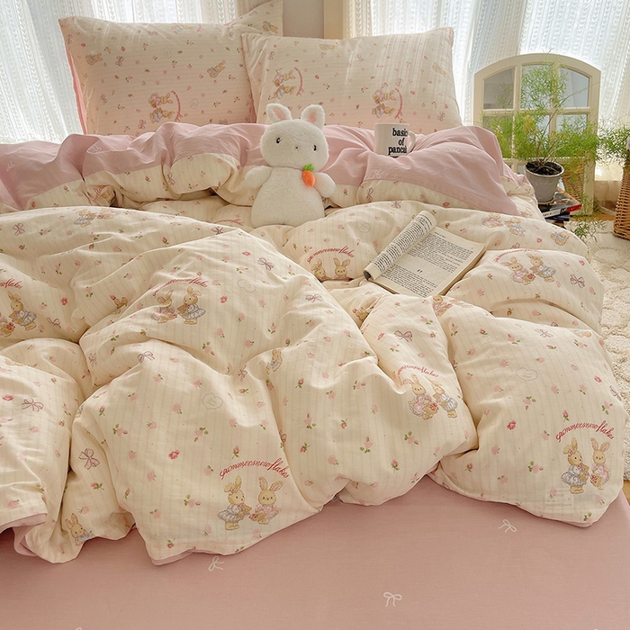 91家纺网 家纺一手货源 找家纺 瑞莱 2025新款开学季全棉纯棉萌趣印花四件套 甜蜜纪念日