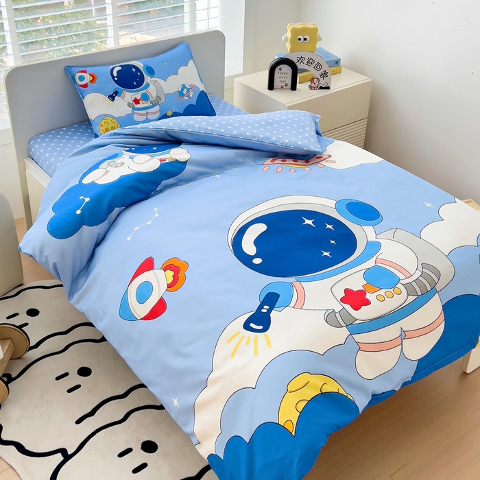91家纺网 家纺一手货源 找家纺 2025新品全棉大版幼儿园三件套儿童被褥六件套宝宝午睡入园婴儿床床上用品 宇宙探险
