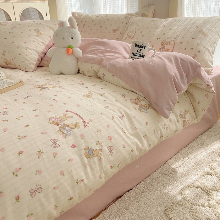 91家纺网 家纺一手货源 找家纺 瑞莱 2025新款开学季全棉纯棉萌趣印花四件套 甜蜜纪念日