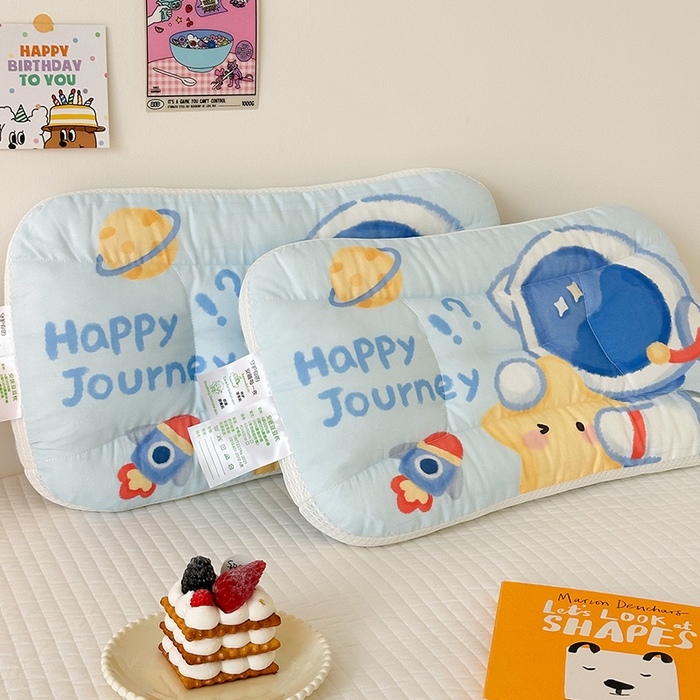 91家纺网 家纺一手货源 找家纺 （总）嗨生活 2025新款A类大版卡通手绘AB版儿童豆豆枕枕芯系列