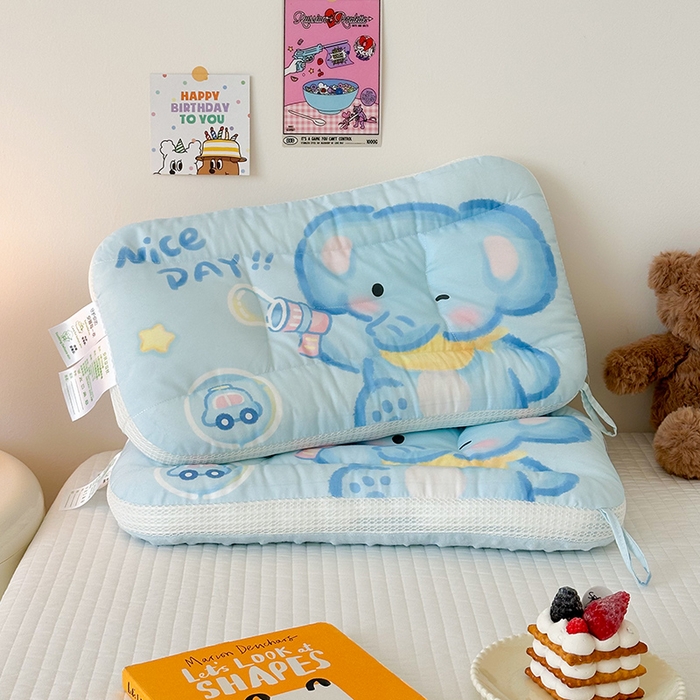 91家纺网 家纺一手货源 找家纺 嗨生活 2025新款A类大版卡通手绘AB版儿童豆豆枕枕芯系列 快乐小象 40*60cm/只