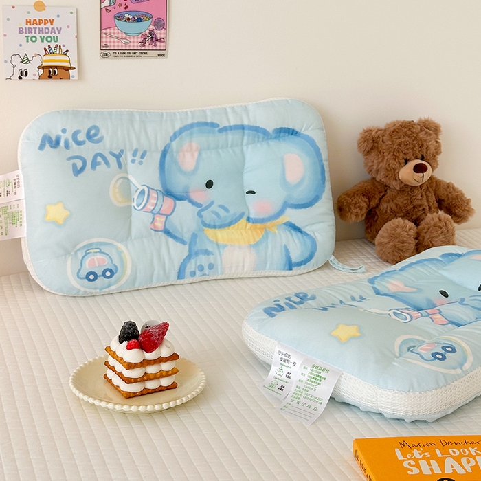 91家纺网 家纺一手货源 找家纺 嗨生活 2025新款A类大版卡通手绘AB版儿童豆豆枕枕芯系列 快乐小象 30*50cm/只