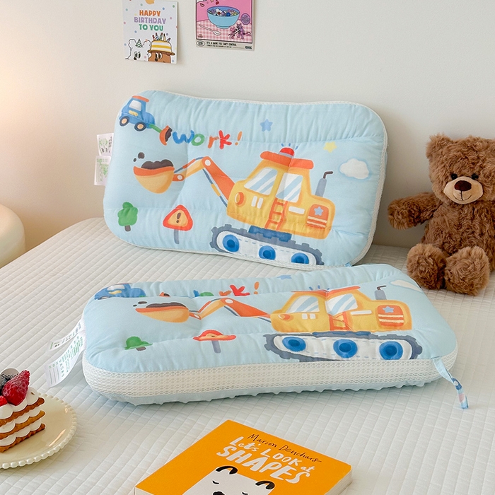 91家纺网 家纺一手货源 找家纺 嗨生活 2025新款A类大版卡通手绘AB版儿童豆豆枕枕芯系列 蓝色挖掘 30*50cm/只