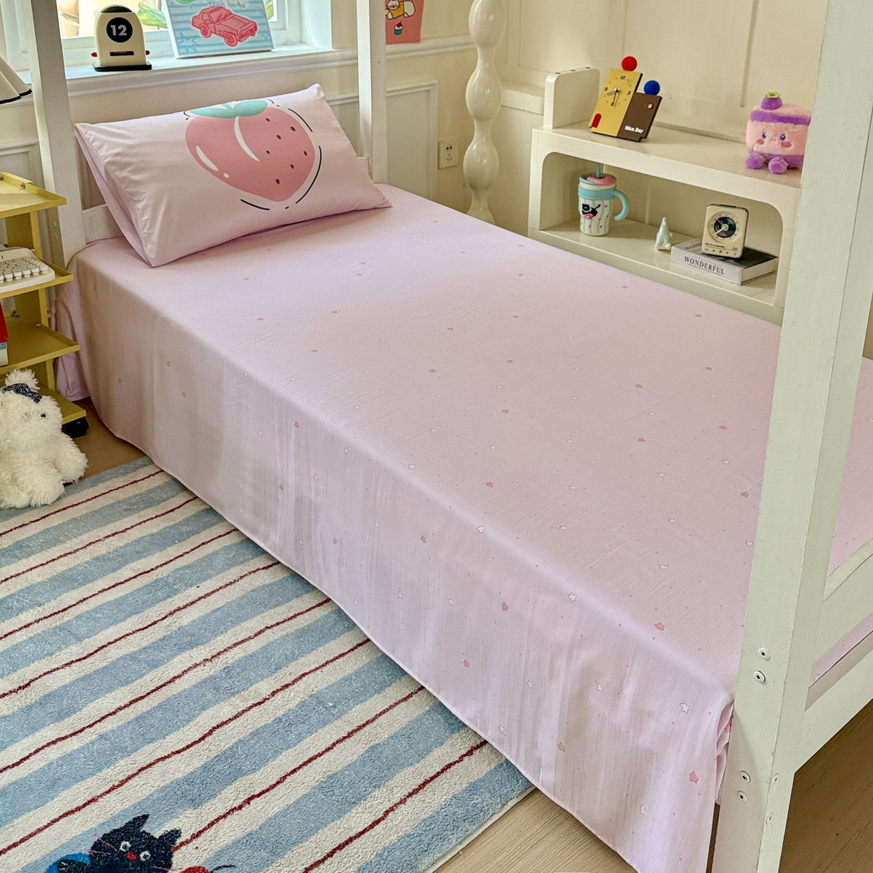 91家纺网 家纺一手货源 找家纺 港岛妹妹 2025新款软柔棉105g大版双面印花宿舍学生三件套上下铺三件套 桃子汽水