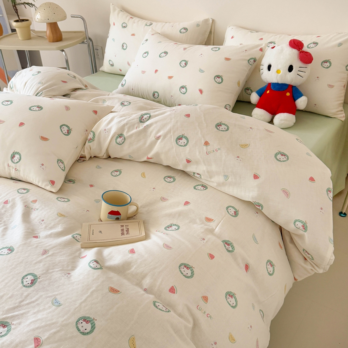 91家纺网 家纺一手货源 找家纺 麦伦家居 2025新款A类全棉纯棉有氧双层纱人字纹提花四件套 西瓜猫