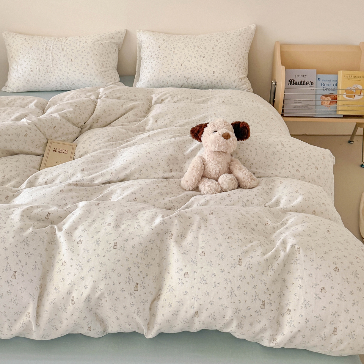 91家纺网 家纺一手货源 找家纺 麦伦家居 2025新款A类全棉纯棉有氧双层纱人字纹提花四件套 兰花兔