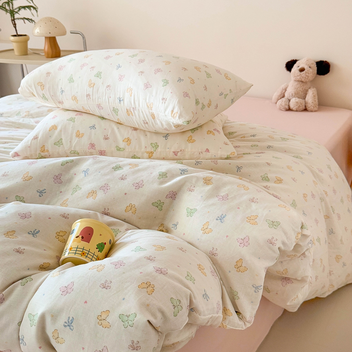 91家纺网 家纺一手货源 找家纺 麦伦家居 2025新款A类全棉纯棉有氧双层纱人字纹提花四件套 彩蝶