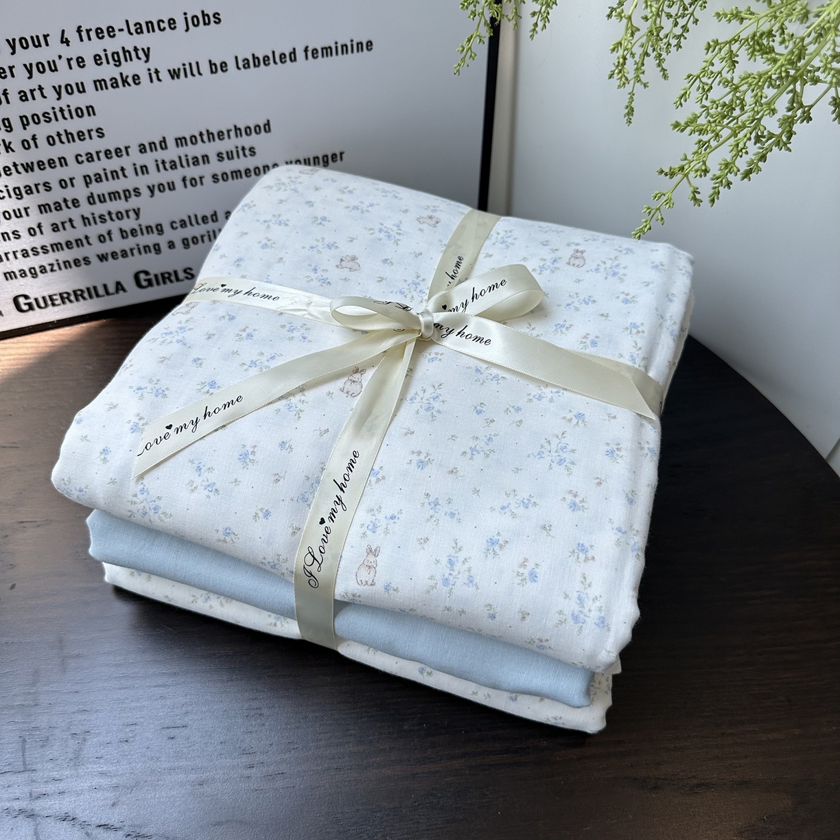 91家纺网 家纺一手货源 找家纺 麦伦家居 2025新款A类全棉纯棉有氧双层纱人字纹提花四件套 兰花兔