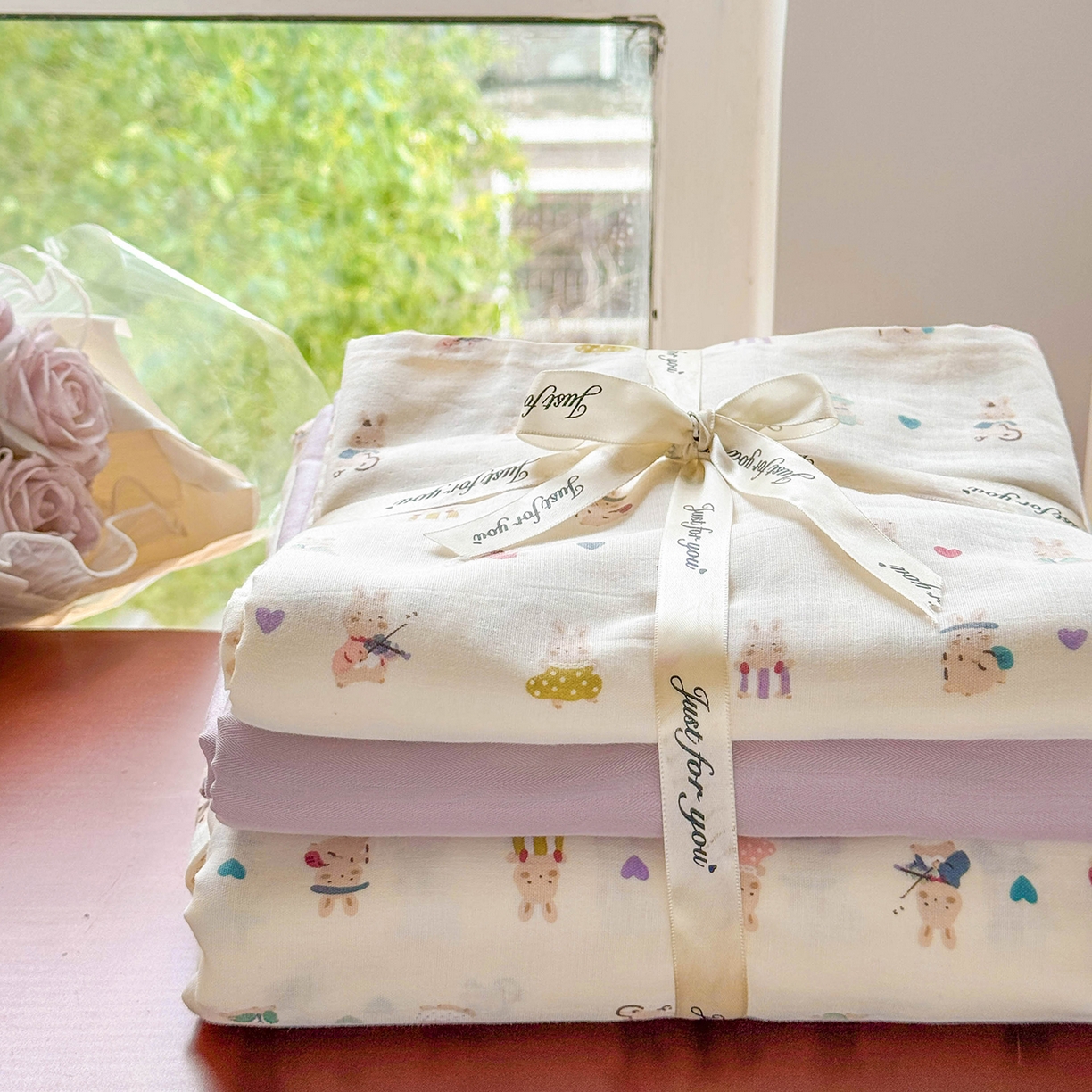 91家纺网 家纺一手货源 找家纺 麦伦家居 2025新款A类全棉纯棉有氧双层纱人字纹提花四件套 巴巴兔