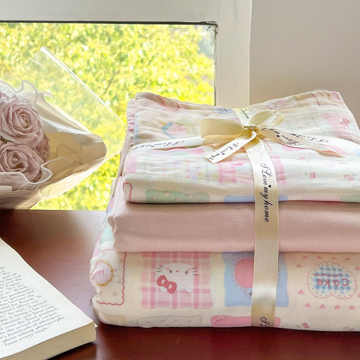 91家纺网 家纺一手货源 找家纺 麦伦家居 2025新款A类全棉纯棉有氧双层纱人字纹提花四件套 方格猫咪