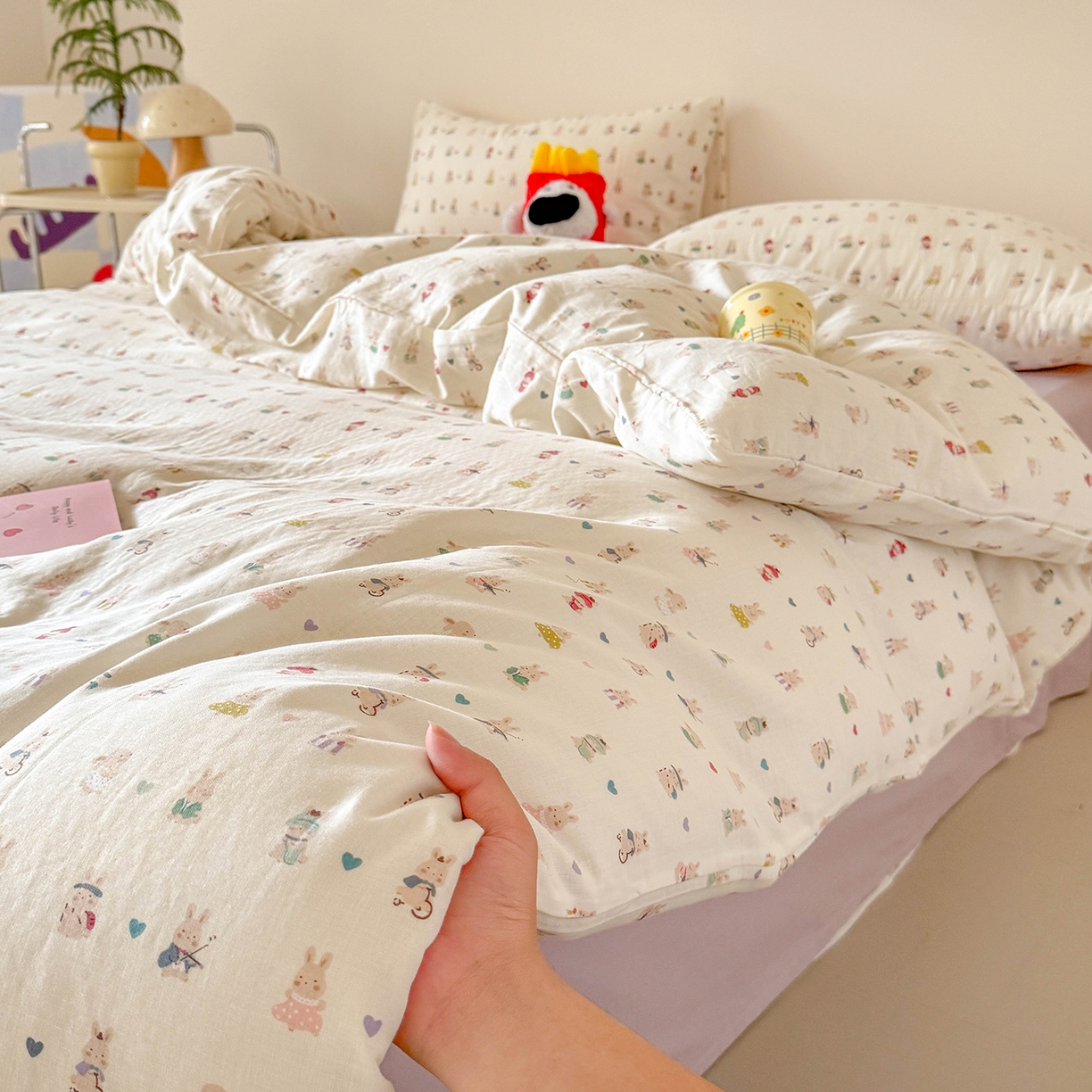 91家纺网 家纺一手货源 找家纺 麦伦家居 2025新款A类全棉纯棉有氧双层纱人字纹提花四件套 巴巴兔