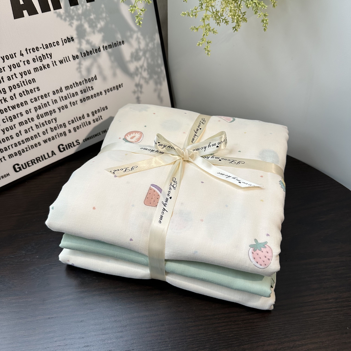 91家纺网 家纺一手货源 找家纺 麦伦家居 2025新款A类全棉纯棉有氧双层纱人字纹提花四件套 水果派