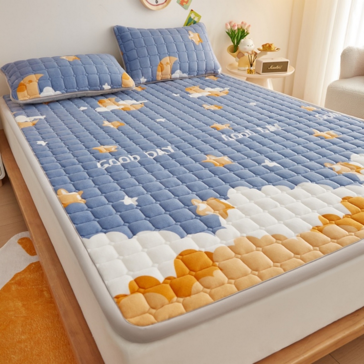 91家纺网 家纺一手货源 找家纺 奇丝雅 2025新款A类牛奶绒夹棉印花床褥床垫家用软垫床护垫-大床款 筑梦星空