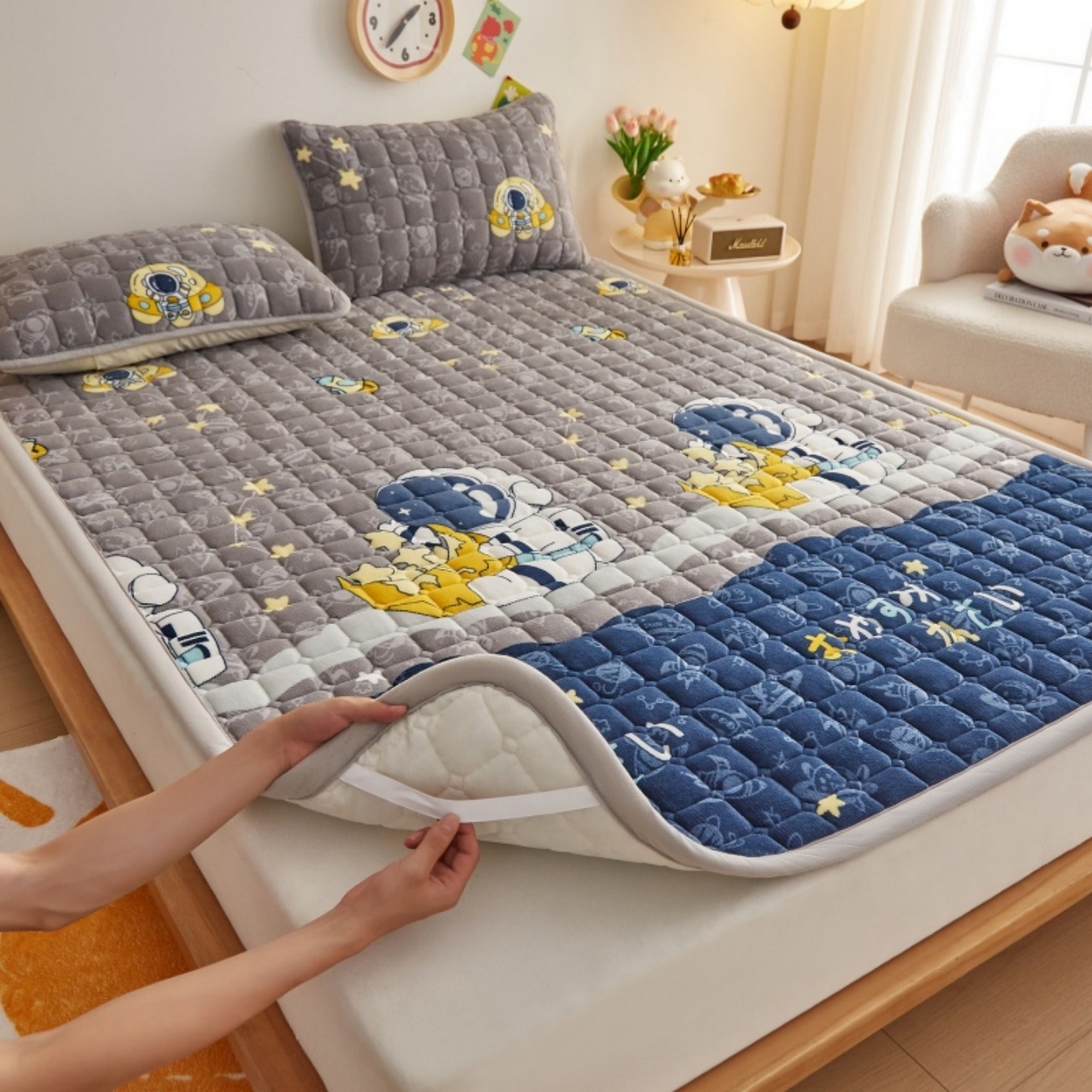 奇丝雅 2025新款A类牛奶绒夹棉印花床褥床垫家用软垫床护垫-大床款 宇航员