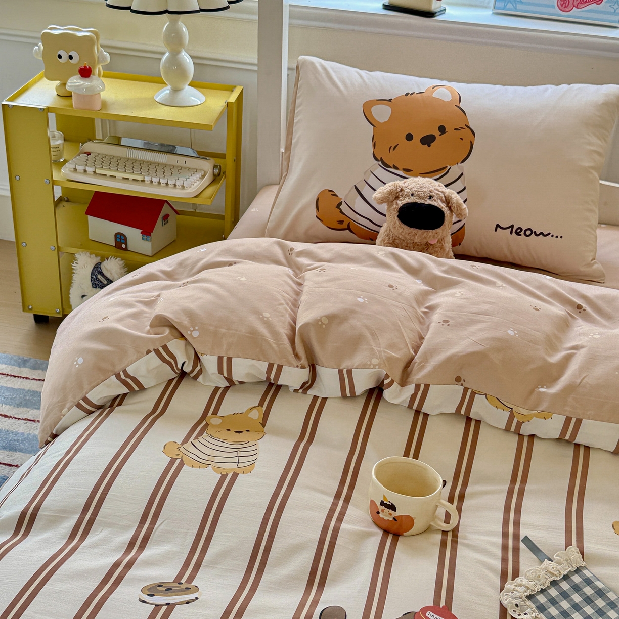 91家纺网 家纺一手货源 找家纺 海岛哥哥 2025新款软柔棉105g大版双面印花宿舍学生三件套上下铺三件套 巧克力犬米