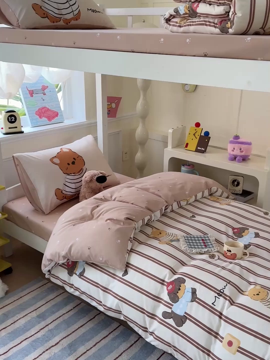 91家纺网 家纺一手货源 找家纺 海岛哥哥 2025新款软柔棉105g大版双面印花宿舍学生三件套上下铺三件套 巧克力犬米