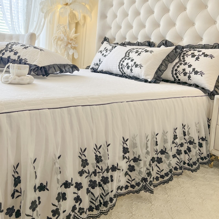 91家纺网 家纺一手货源 找家纺 恋尚 2025春夏新款香云纱床裙单床裙床裙单件-赫本妮娅 赫本妮娅-奶白