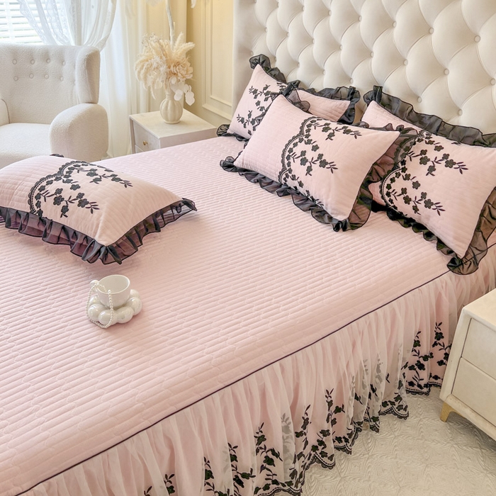 91家纺网 家纺一手货源 找家纺 恋尚 2025春夏新款香云纱床裙单床裙床裙单件-赫本妮娅 赫本妮娅-少女粉