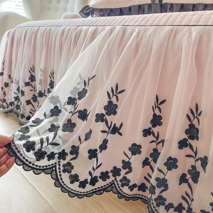 91家纺网 家纺一手货源 找家纺 恋尚 2025春夏新款香云纱床裙单床裙床裙单件-赫本妮娅 赫本妮娅-少女粉