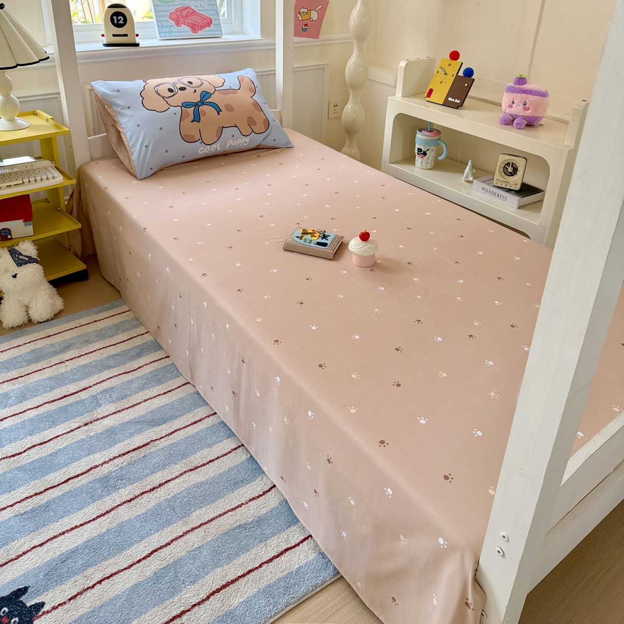 91家纺网 家纺一手货源 找家纺 海岛哥哥 2025新款软柔棉105g大版双面印花宿舍学生三件套上下铺三件套 格子萌狗