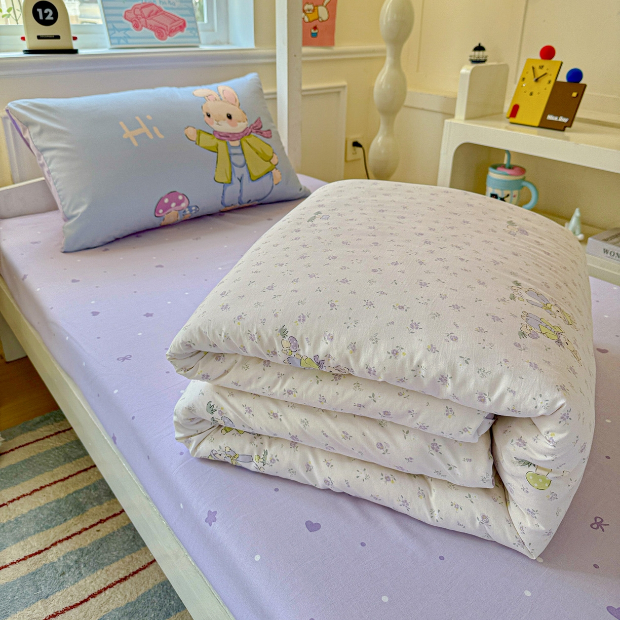 91家纺网 家纺一手货源 找家纺 海岛哥哥 2025新款软柔棉105g大版双面印花宿舍学生三件套上下铺三件套 萌兔花园米