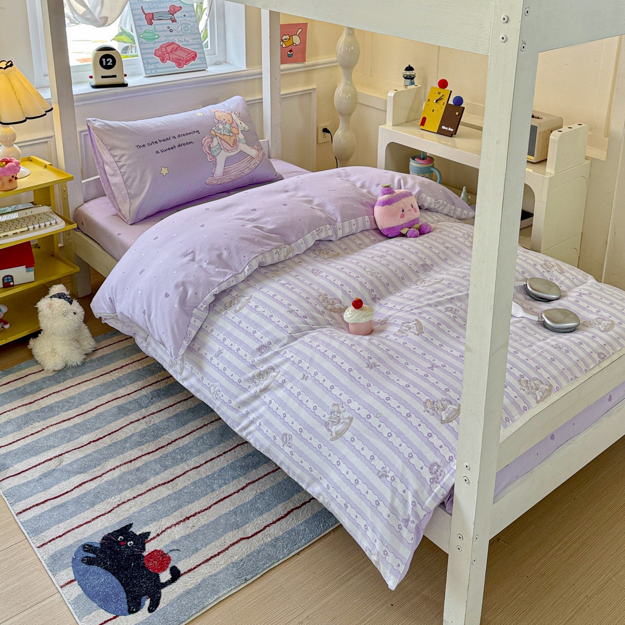 91家纺网 家纺一手货源 找家纺 海岛哥哥 2025新款软柔棉105g大版双面印花宿舍学生三件套上下铺三件套 梦幻乐园