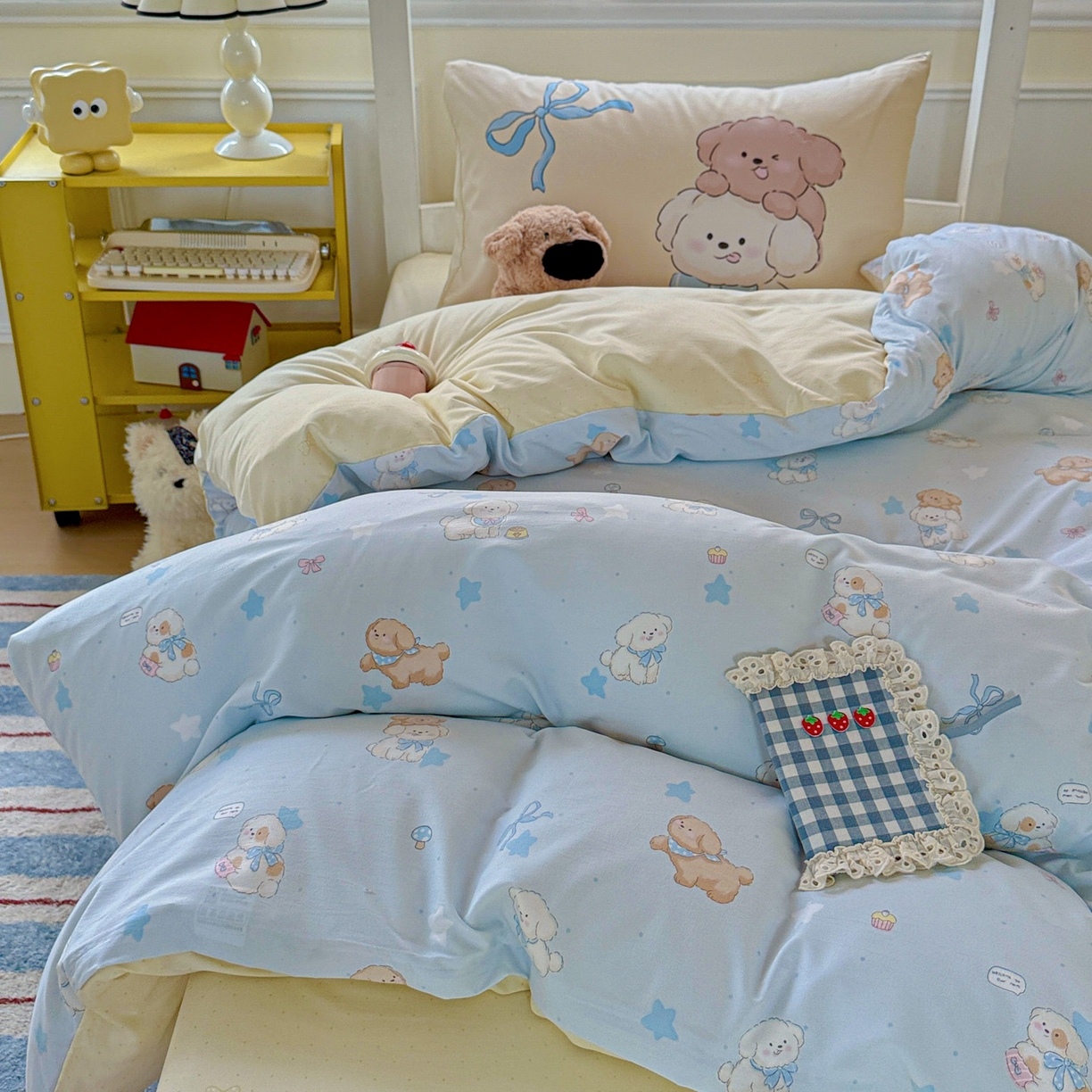 91家纺网 家纺一手货源 找家纺 海岛哥哥 2025新款软柔棉105g大版双面印花宿舍学生三件套上下铺三件套 奶芙小狗