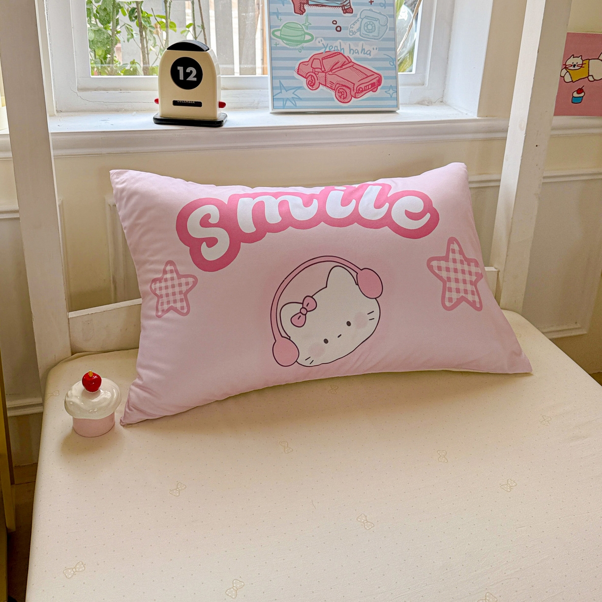 91家纺网 家纺一手货源 找家纺 海岛哥哥 2025新款软柔棉105g大版双面印花宿舍学生三件套上下铺三件套 星星凯蒂粉