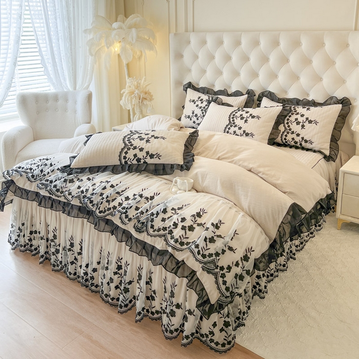 91家纺网 家纺一手货源 找家纺 （总）恋尚 2025新款香云纱床裙四件套-赫本妮娅