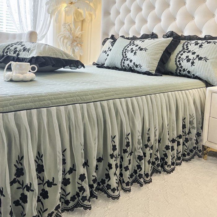 91家纺网 家纺一手货源 找家纺 恋尚 2025新款香云纱床裙四件套-赫本妮娅 赫本妮娅-橄榄绿