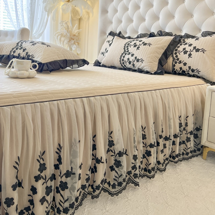 91家纺网 家纺一手货源 找家纺 恋尚 2025新款香云纱床裙四件套-赫本妮娅 赫本妮娅-米驼