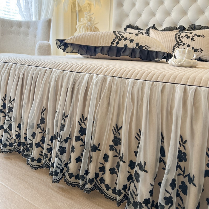 91家纺网 家纺一手货源 找家纺 恋尚 2025新款香云纱床裙四件套-赫本妮娅 赫本妮娅-米驼