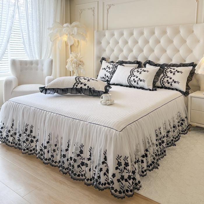 91家纺网 家纺一手货源 找家纺 恋尚 2025新款香云纱床裙四件套-赫本妮娅 赫本妮娅-奶白