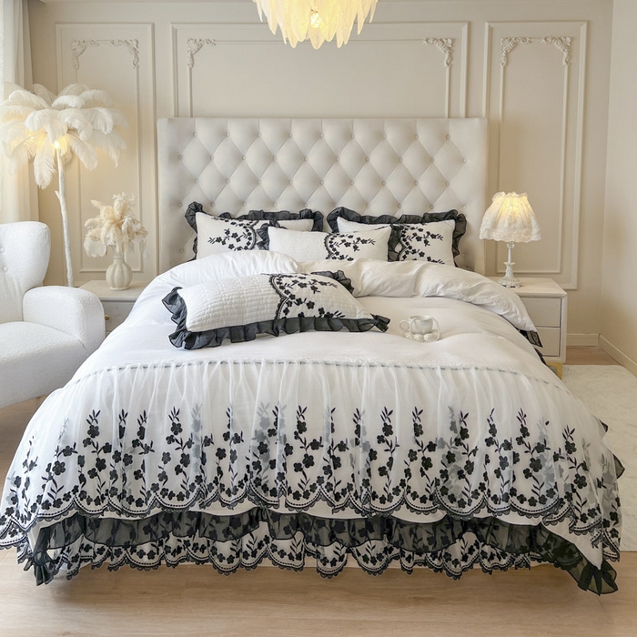 91家纺网 家纺一手货源 找家纺 恋尚 2025新款香云纱床裙四件套-赫本妮娅 赫本妮娅-奶白